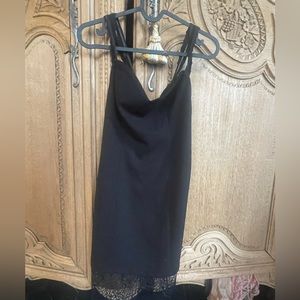 Women’s black vintage mini dress with misi length lace